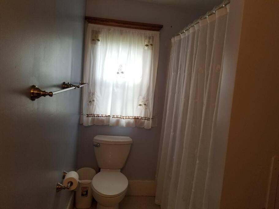 Basecampwv-Durbin. Spacious 4 Bedroom House W/Yard Exterior photo